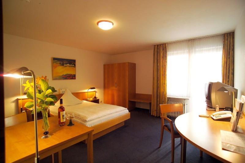 Acora Karlsruhe Zentrum Living The City - Apartments Экстерьер фото